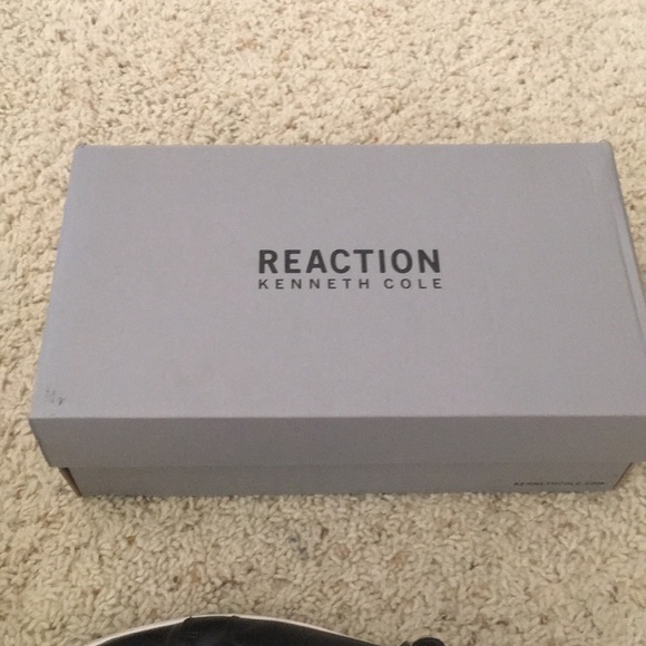 Reaction Kenneth Cole KAM-ERA Black shoes US 8.5 - Picture 4 of 6